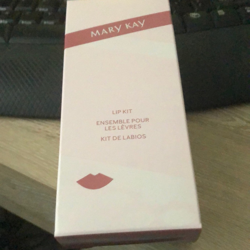 MaryKay Lip kits